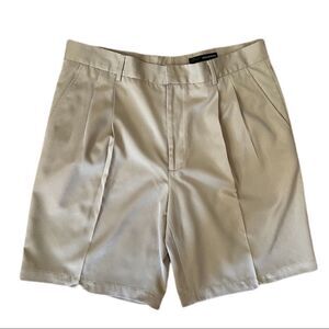 Greg Norman Tan, Khaki Golf Shorts. Size 36. Great Condition!!
